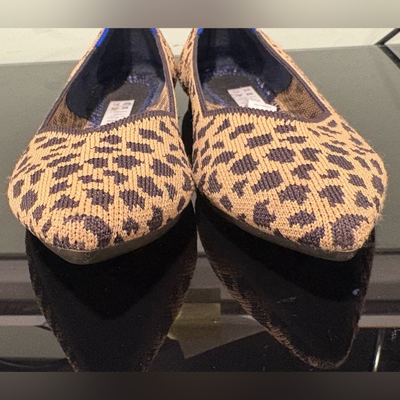 Rothy's The Point ballet Flat Leopard Print - Picture 3 of 6